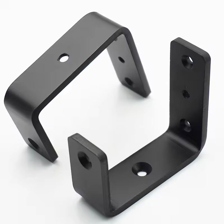 産業分野におけるシングルパンチマシンコンポーネントの具体的な用途は何ですか?